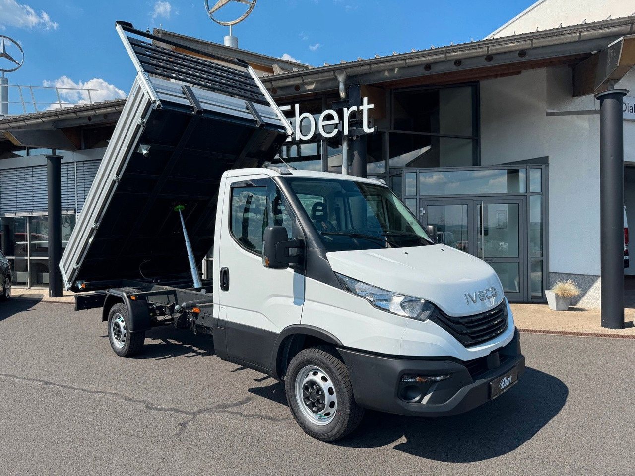 Iveco Daily 35S16 3.0L Kipper *R3.450mm*AHK*Automatik* - Utilitaire benne: photos 1 Iveco Daily 35S16 3.0L Kipper *R3.450mm*AHK*Automatik* - Utilitaire benne: photos 1