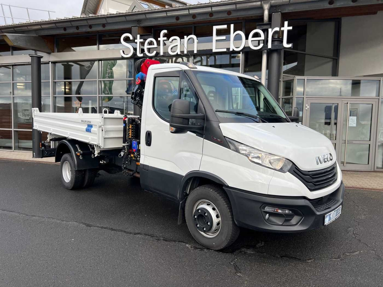Utilitaire benne Iveco Daily 70C18 *Kipper+Kran*: photos 8