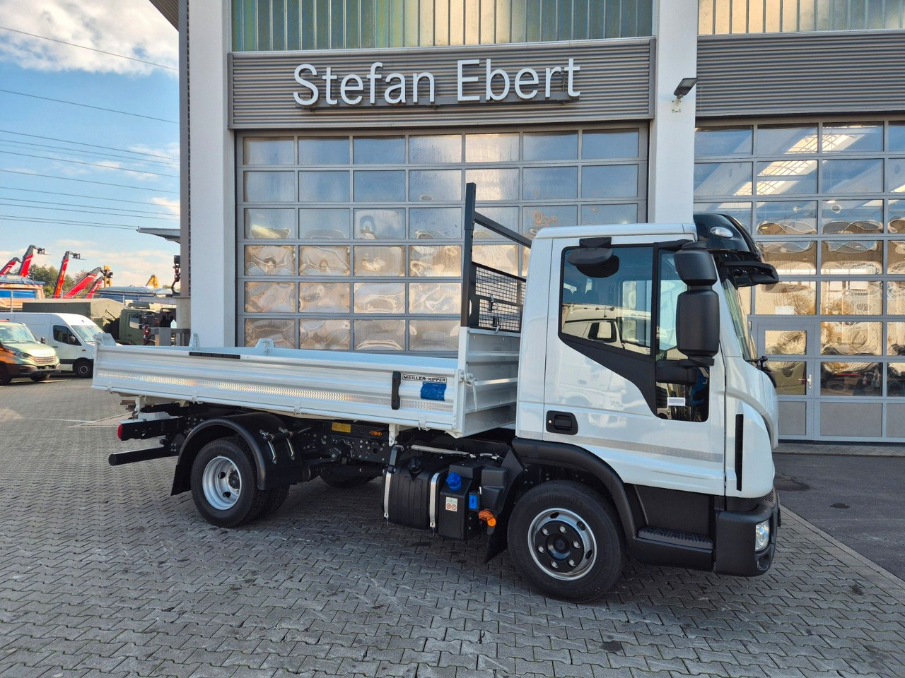 Iveco Eurocargo ML80E21 Meiller 2x AHK 3 Sitze - Camion benne: photos 5 Iveco Eurocargo ML80E21 Meiller 2x AHK 3 Sitze - Camion benne: photos 5