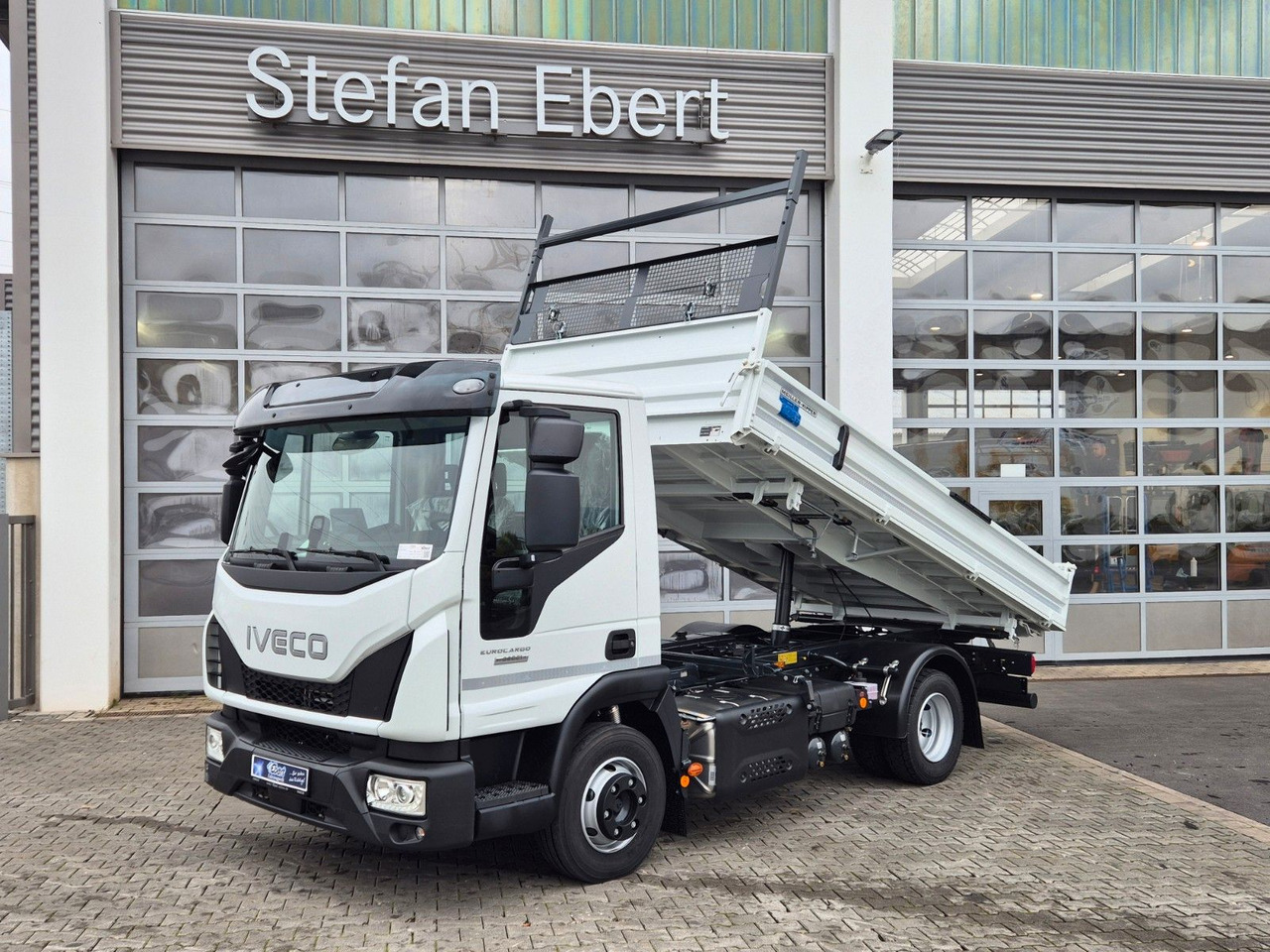 Iveco Eurocargo ML80E21 Meiller Kipper 2x AHK 3 Sitze - Camion benne: photos 1 Iveco Eurocargo ML80E21 Meiller Kipper 2x AHK 3 Sitze - Camion benne: photos 1