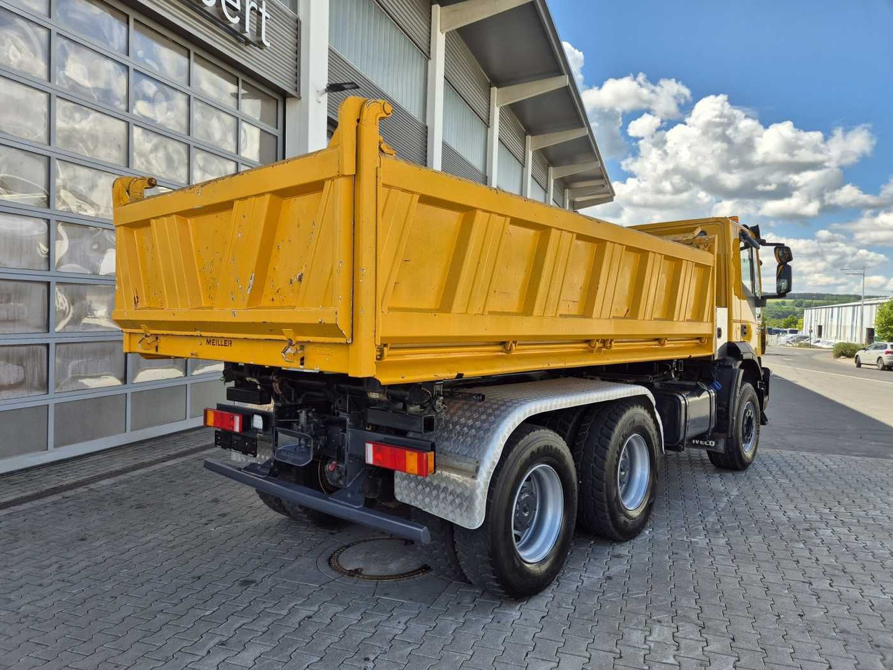 Iveco Trakker AD380T50 6x4 Kipper/SZM Wechselsystem en leasing occasion Iveco Trakker AD380T50 6x4 Kipper/SZM Wechselsystem: photos 8
