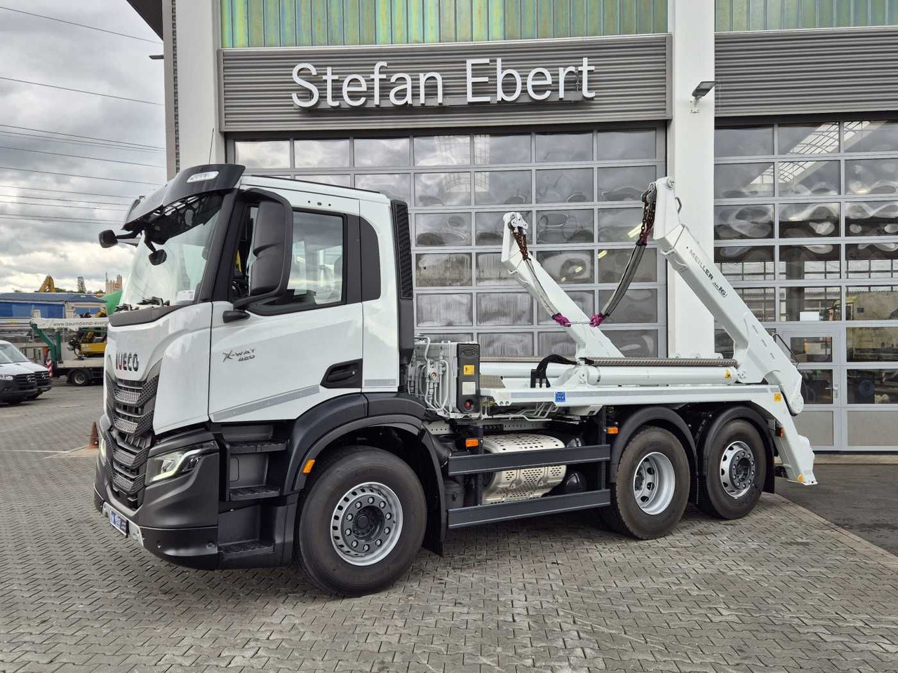 Iveco X-Way AD280X42Y/PS 6x2 Meiller 16. T Funk Lift - Camion benne: photos 4 Iveco X-Way AD280X42Y/PS 6x2 Meiller 16. T Funk Lift - Camion benne: photos 4