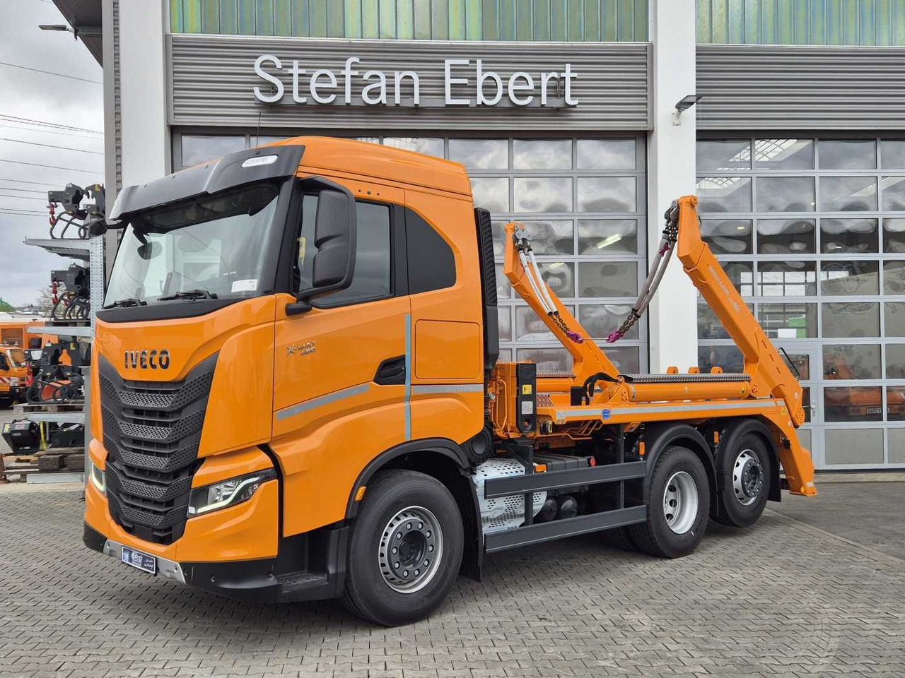 Iveco X-Way AS280X46Y/PS ON 6x2 MEILLER AK16 Intarder - Camion benne: photos 3 Iveco X-Way AS280X46Y/PS ON 6x2 MEILLER AK16 Intarder - Camion benne: photos 3