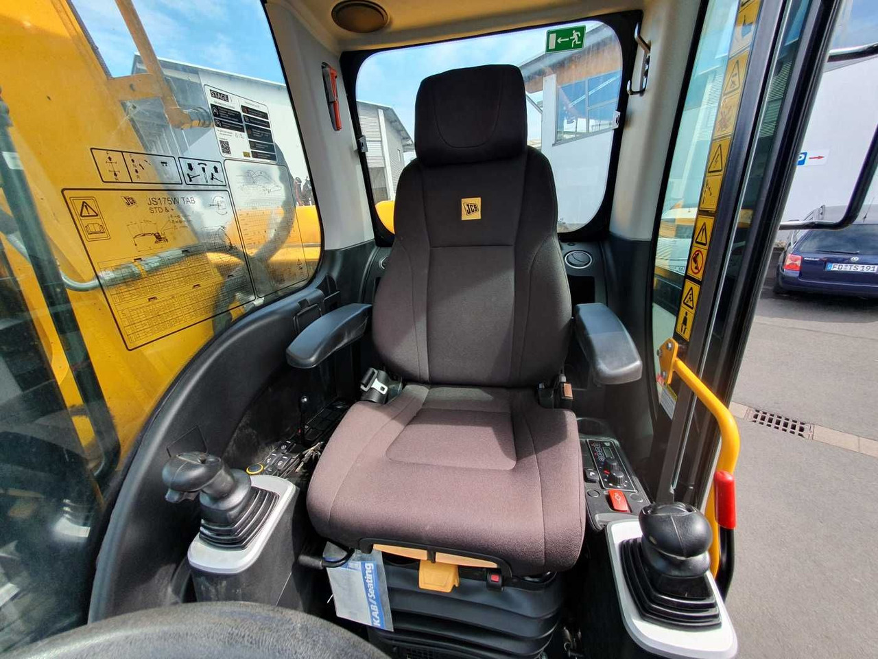 Pelle sur pneus JCB JS 175 W / 2024 / nur 622h! / 1x Tieflöffel: photos 12 Pelle sur pneus JCB JS 175 W / 2024 / nur 622h! / 1x Tieflöffel: photos 12