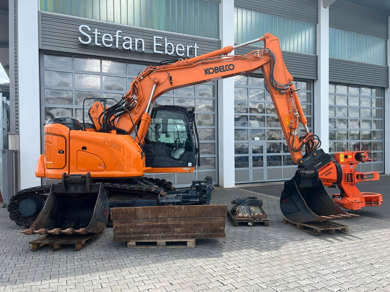 Kobelco ED160 BR-7 / nur 999h! / Woodcracker Löffelpaket - Pelle sur chenille: photos 1 Kobelco ED160 BR-7 / nur 999h! / Woodcracker Löffelpaket - Pelle sur chenille: photos 1