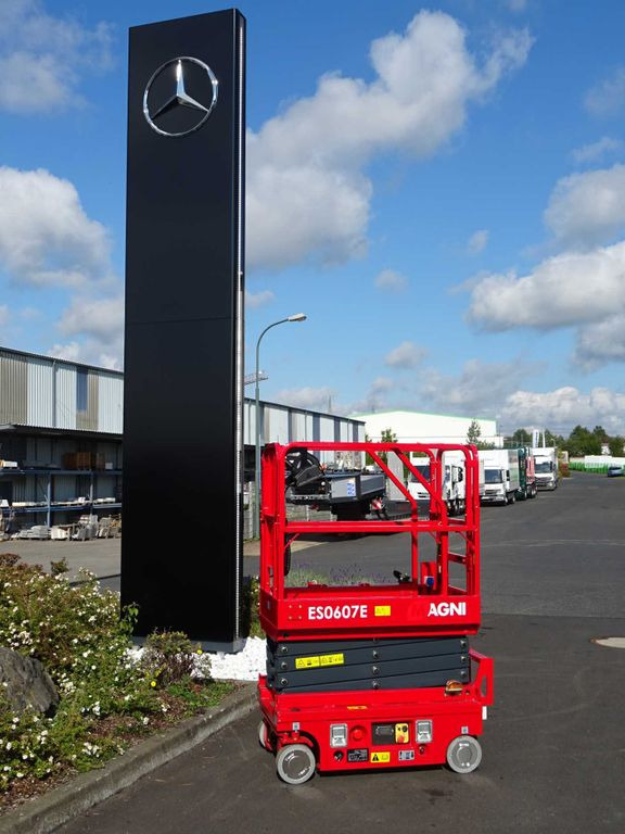 Magni ES0607E Scherenbühne // 5.6m Arbeitshöhe Magni ES0607E Scherenbühne // 5.6m Arbeitshöhe - Nacelle ciseaux: photos 2 Magni ES0607E Scherenbühne // 5.6m Arbeitshöhe Magni ES0607E Scherenbühne // 5.6m Arbeitshöhe - Nacelle ciseaux: photos 2