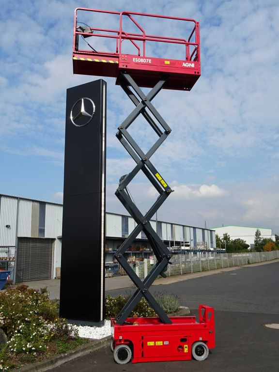 Magni ES0807E Scherenbühne // 7.8m Arbeitshöhe Magni ES0807E Scherenbühne // 7.8m Arbeitshöhe - Nacelle ciseaux: photos 5 Magni ES0807E Scherenbühne // 7.8m Arbeitshöhe Magni ES0807E Scherenbühne // 7.8m Arbeitshöhe - Nacelle ciseaux: photos 5