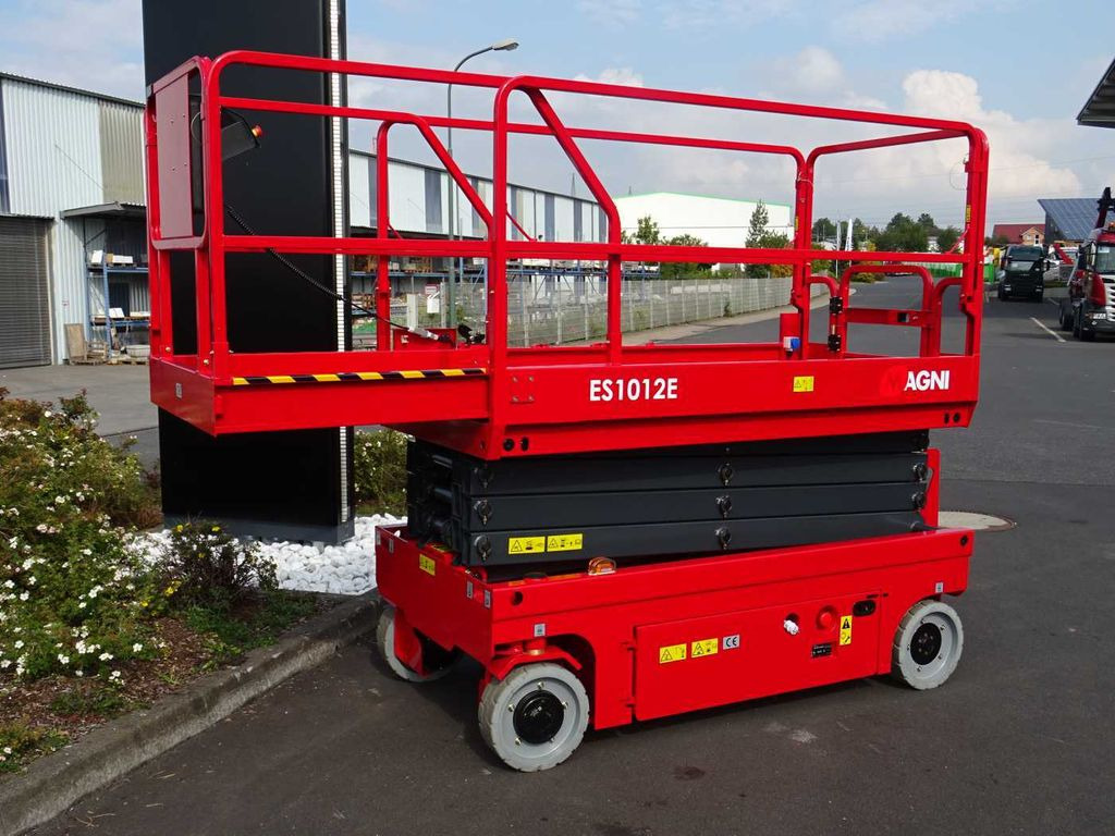 Magni ES1012E Scherenbühne // 10m Arbeitshöhe - Nacelle ciseaux: photos 5 Magni ES1012E Scherenbühne // 10m Arbeitshöhe - Nacelle ciseaux: photos 5