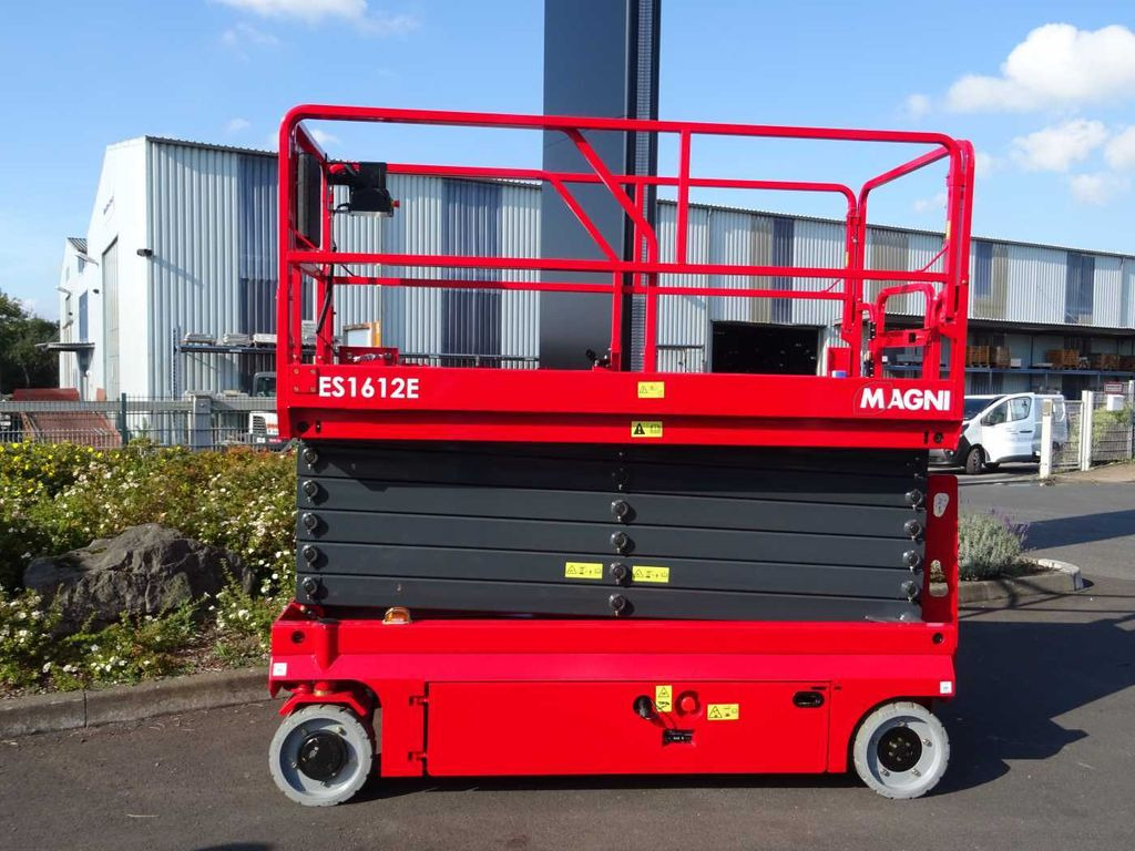 Magni ES1612E Scherenbühne // 15.7m Arbeitshöhe - Nacelle ciseaux: photos 3 Magni ES1612E Scherenbühne // 15.7m Arbeitshöhe - Nacelle ciseaux: photos 3