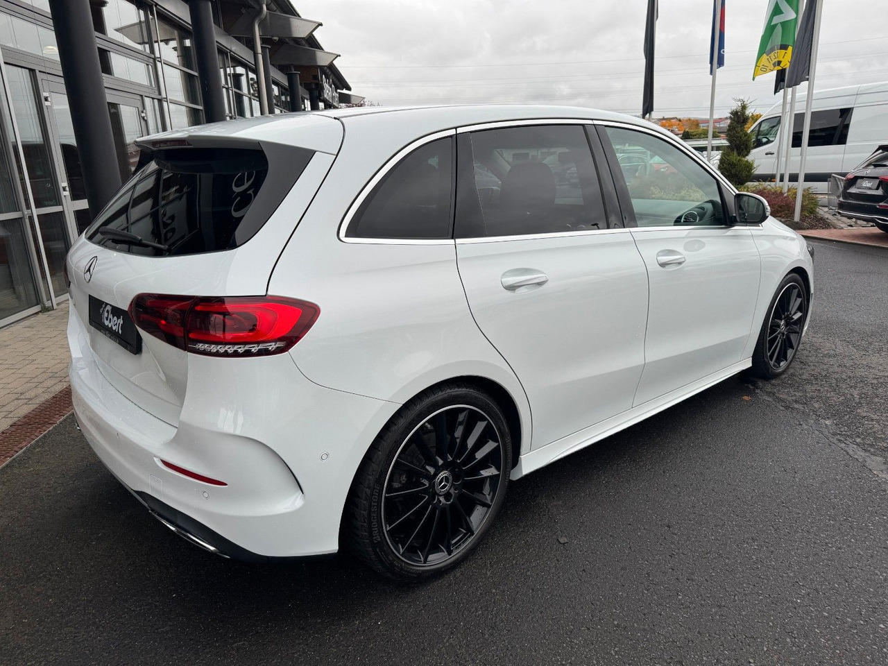 Mercedes-Benz B 200 AMG+Ambiente+360+LED+IHC+TotW - Berline: photos 4 Mercedes-Benz B 200 AMG+Ambiente+360+LED+IHC+TotW - Berline: photos 4