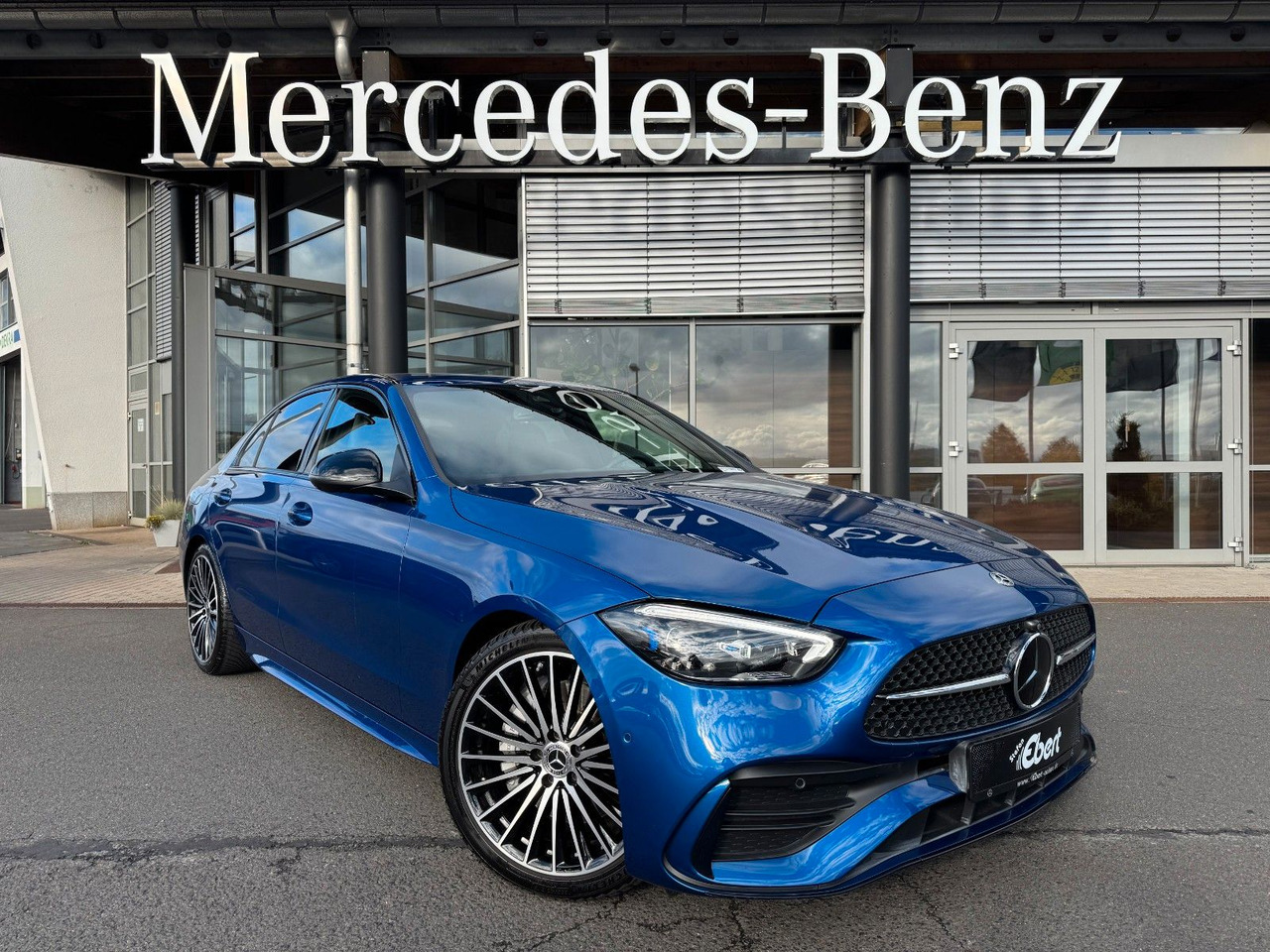 Mercedes-Benz C 300d AMG+Burmester+Distr+Digital+360+ - Berline: photos 1 Mercedes-Benz C 300d AMG+Burmester+Distr+Digital+360+ - Berline: photos 1