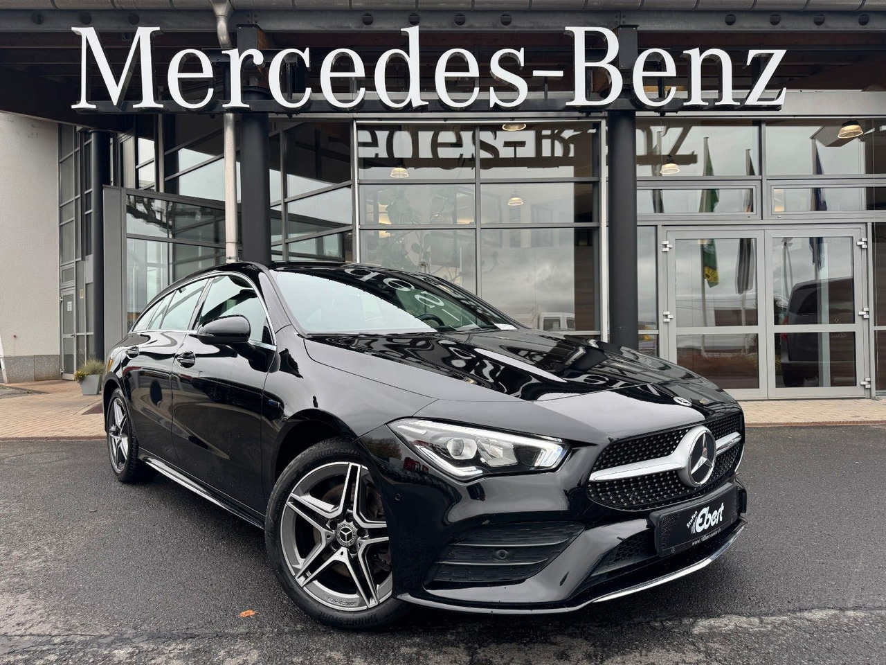 Mercedes-Benz CLA 250e Shooting Brake AMG+RFK+Ambiente+Augment - Voiture break: photos 1 Mercedes-Benz CLA 250e Shooting Brake AMG+RFK+Ambiente+Augment - Voiture break: photos 1