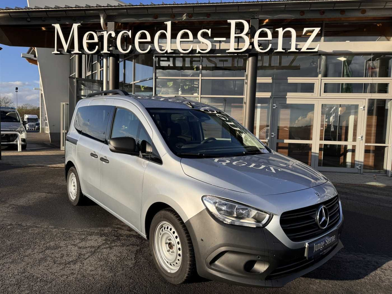 Mercedes-Benz Citan 110 CDI Tourer Klima AHK Kamera MBUX Tempo - Transport de personnes: photos 1 Mercedes-Benz Citan 110 CDI Tourer Klima AHK Kamera MBUX Tempo - Transport de personnes: photos 1