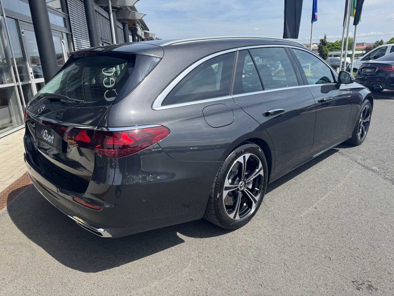 Mercedes-Benz E 300de T AVANTGARDE+AHK+Burm4D+Distr+Memory+360 - Voiture break: photos 4 Mercedes-Benz E 300de T AVANTGARDE+AHK+Burm4D+Distr+Memory+360 - Voiture break: photos 4