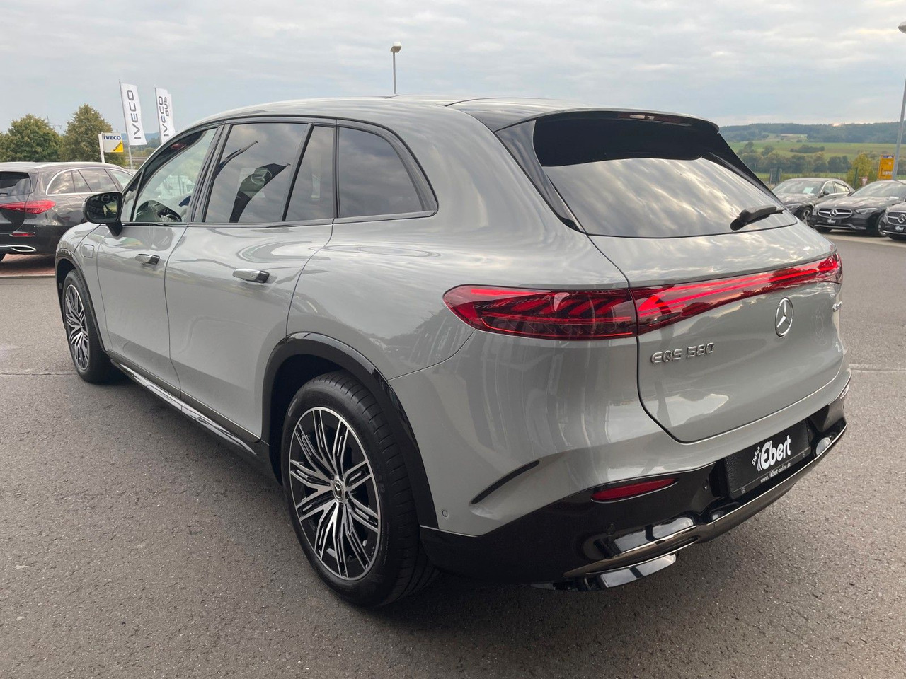 Mercedes-Benz EQS SUV 580 AMG DigL+AIR+HUD+Hyper+Burm+Pano - SUV: photos 3 Mercedes-Benz EQS SUV 580 AMG DigL+AIR+HUD+Hyper+Burm+Pano - SUV: photos 3