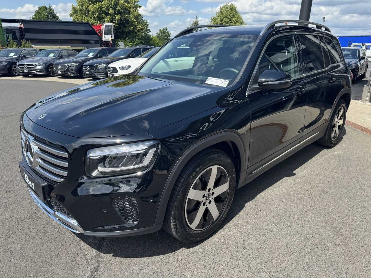 Mercedes-Benz GLB 180 Progressive+AHK+RKamera+LED+ IHC+DAB - SUV: photos 2 Mercedes-Benz GLB 180 Progressive+AHK+RKamera+LED+ IHC+DAB - SUV: photos 2