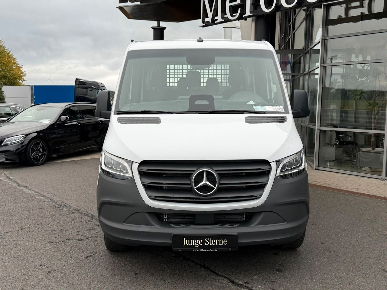 Mercedes-Benz Sprinter 317 CDI 3665 9G DoKa AHK Klima Kamera - Utilitaire plateau, Utilitaire double cabine: photos 2 Mercedes-Benz Sprinter 317 CDI 3665 9G DoKa AHK Klima Kamera - Utilitaire plateau, Utilitaire double cabine: photos 2