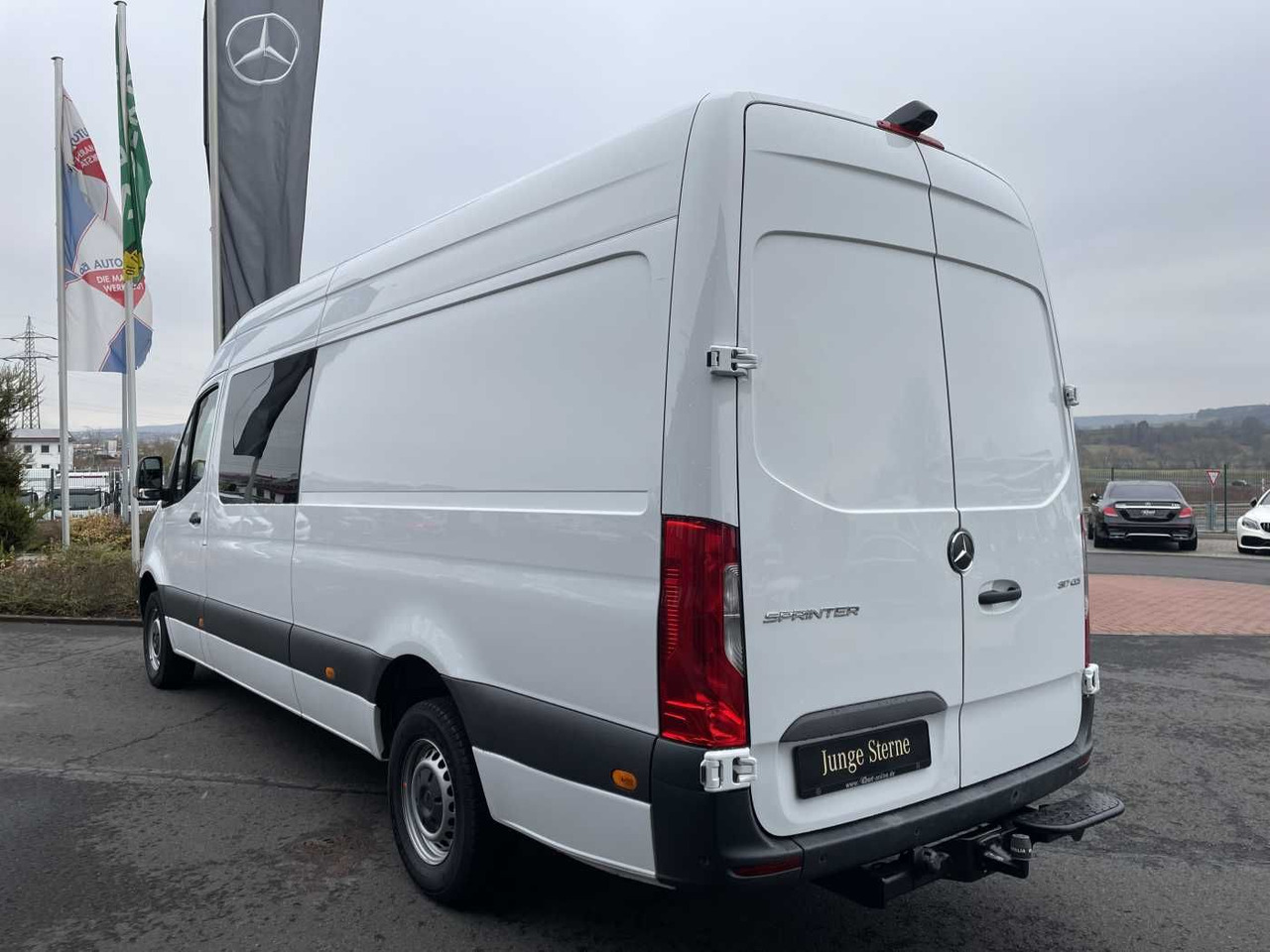Mercedes-Benz Sprinter 317 CDI DoKa/Mixto Autom AHK3,5 Klima - Fourgon utilitaire: photos 4 Mercedes-Benz Sprinter 317 CDI DoKa/Mixto Autom AHK3,5 Klima - Fourgon utilitaire: photos 4