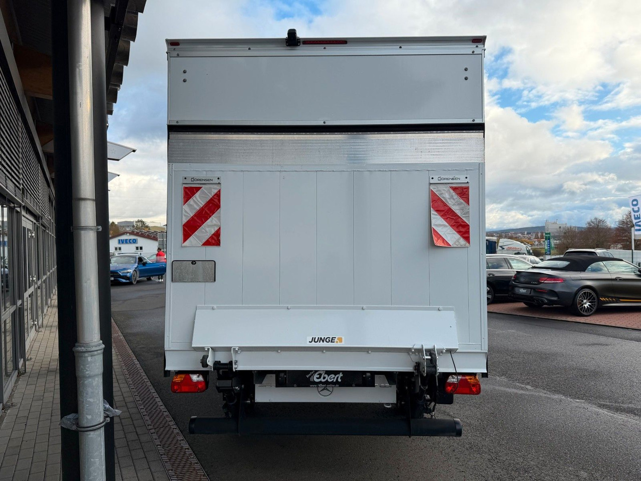 Mercedes-Benz Sprinter 317 CDI Koffer LBW Klima Kamera MBUX - Fourgon grand volume: photos 5 Mercedes-Benz Sprinter 317 CDI Koffer LBW Klima Kamera MBUX - Fourgon grand volume: photos 5