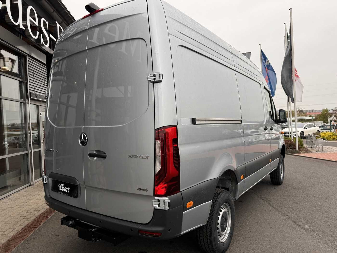 Mercedes-Benz Sprinter 319 CDI 4x4 3665 Klima Standheiz AHK - Fourgon utilitaire: photos 4 Mercedes-Benz Sprinter 319 CDI 4x4 3665 Klima Standheiz AHK - Fourgon utilitaire: photos 4