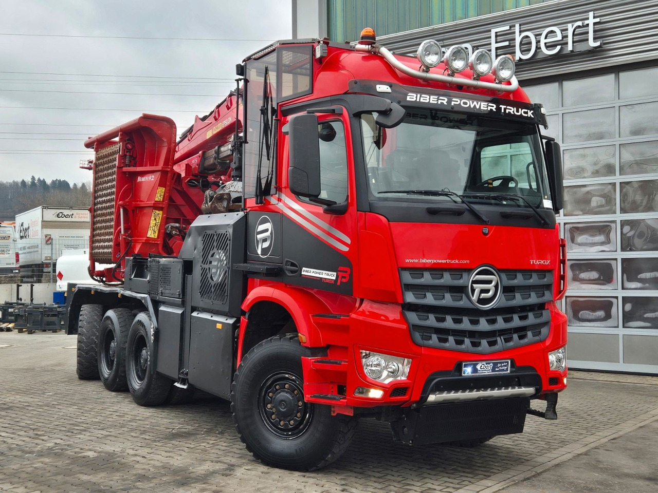 Mercedes-Benz TUROX 8x8 Eschlböck Biber 92 Holzhacker / 1.512h - Camion grue: photos 3 Mercedes-Benz TUROX 8x8 Eschlböck Biber 92 Holzhacker / 1.512h - Camion grue: photos 3