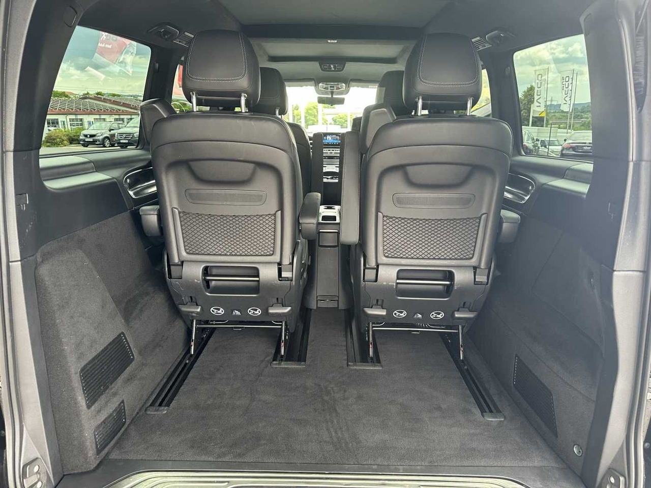 Mercedes-Benz V 300 d 4MATIC EXCLUSIVE AMG Panorama DISTRONIC en leasing occasion Mercedes-Benz V 300 d 4MATIC EXCLUSIVE AMG Panorama DISTRONIC: photos 6