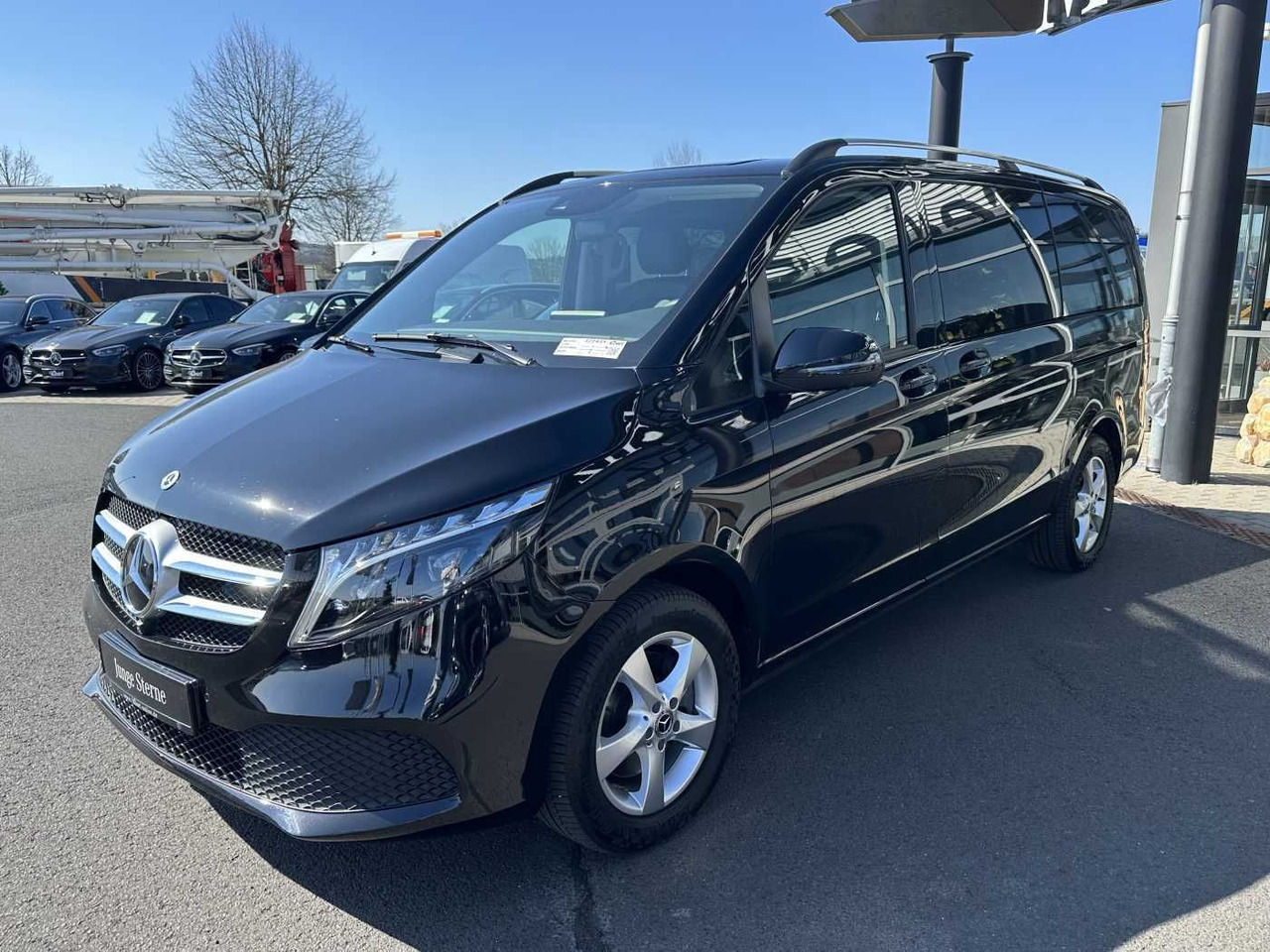 Mercedes-Benz V 300 d AVA ED 4MATIC AHK2,5to Standheiz 360Kam - Voiture: photos 3 Mercedes-Benz V 300 d AVA ED 4MATIC AHK2,5to Standheiz 360Kam - Voiture: photos 3