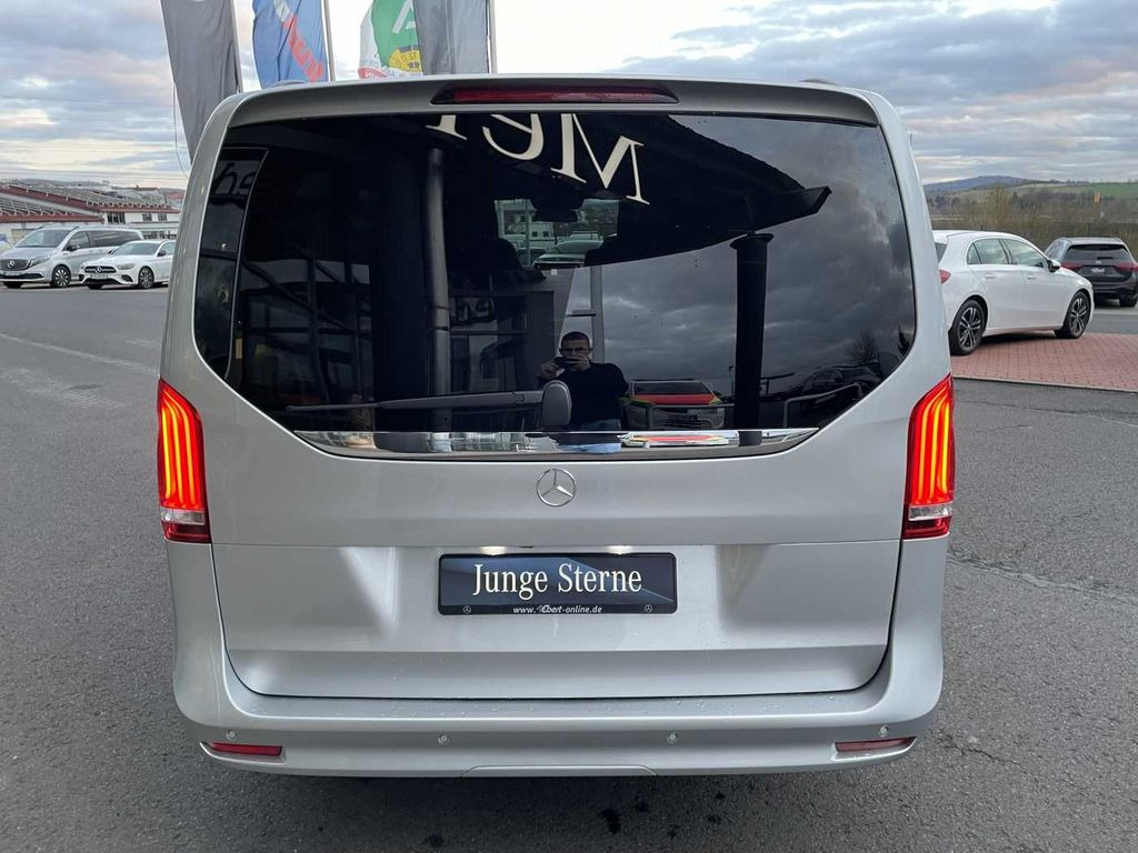 Mercedes-Benz V 300 d EXCLUSIVE ED AMG Panorama AHK2,5 DISTRON Mercedes-Benz V 300 d EXCLUSIVE ED AMG Panorama AHK2,5 DISTRON - Minibus, Transport de personnes: photos 4 Mercedes-Benz V 300 d EXCLUSIVE ED AMG Panorama AHK2,5 DISTRON Mercedes-Benz V 300 d EXCLUSIVE ED AMG Panorama AHK2,5 DISTRON - Minibus, Transport de personnes: photos 4