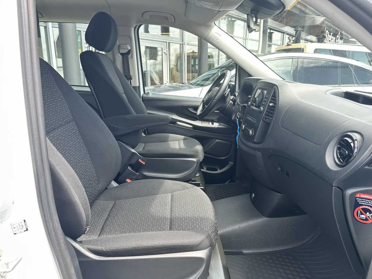 Transport de personnes Mercedes-Benz Vito 114 CDI Tourer 9G Klima Audio40 Extralang: photos 10