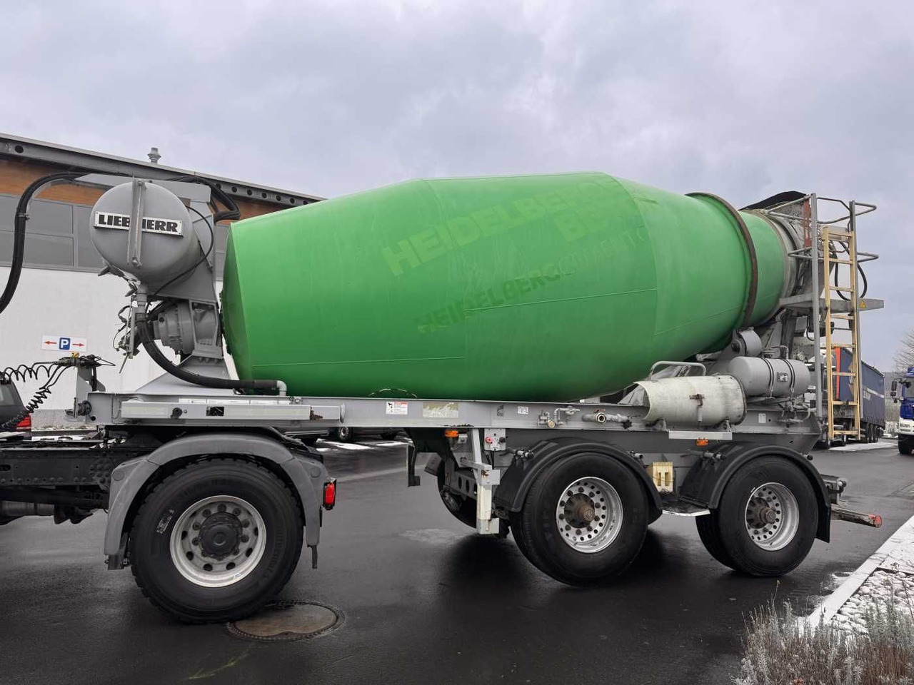 Müller-Mitteltal SF32BM/BT Liebherr HTM1004 10m³ BPW Liftachse - Semi-remorque malaxeur: photos 5 Müller-Mitteltal SF32BM/BT Liebherr HTM1004 10m³ BPW Liftachse - Semi-remorque malaxeur: photos 5