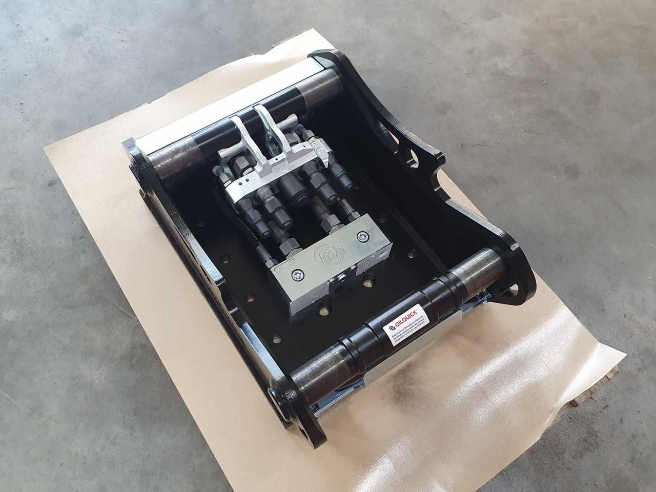 OilQuick OQ65 Adapterplatte für Westtech & mehr - Attache rapide: photos 2 OilQuick OQ65 Adapterplatte für Westtech & mehr - Attache rapide: photos 2