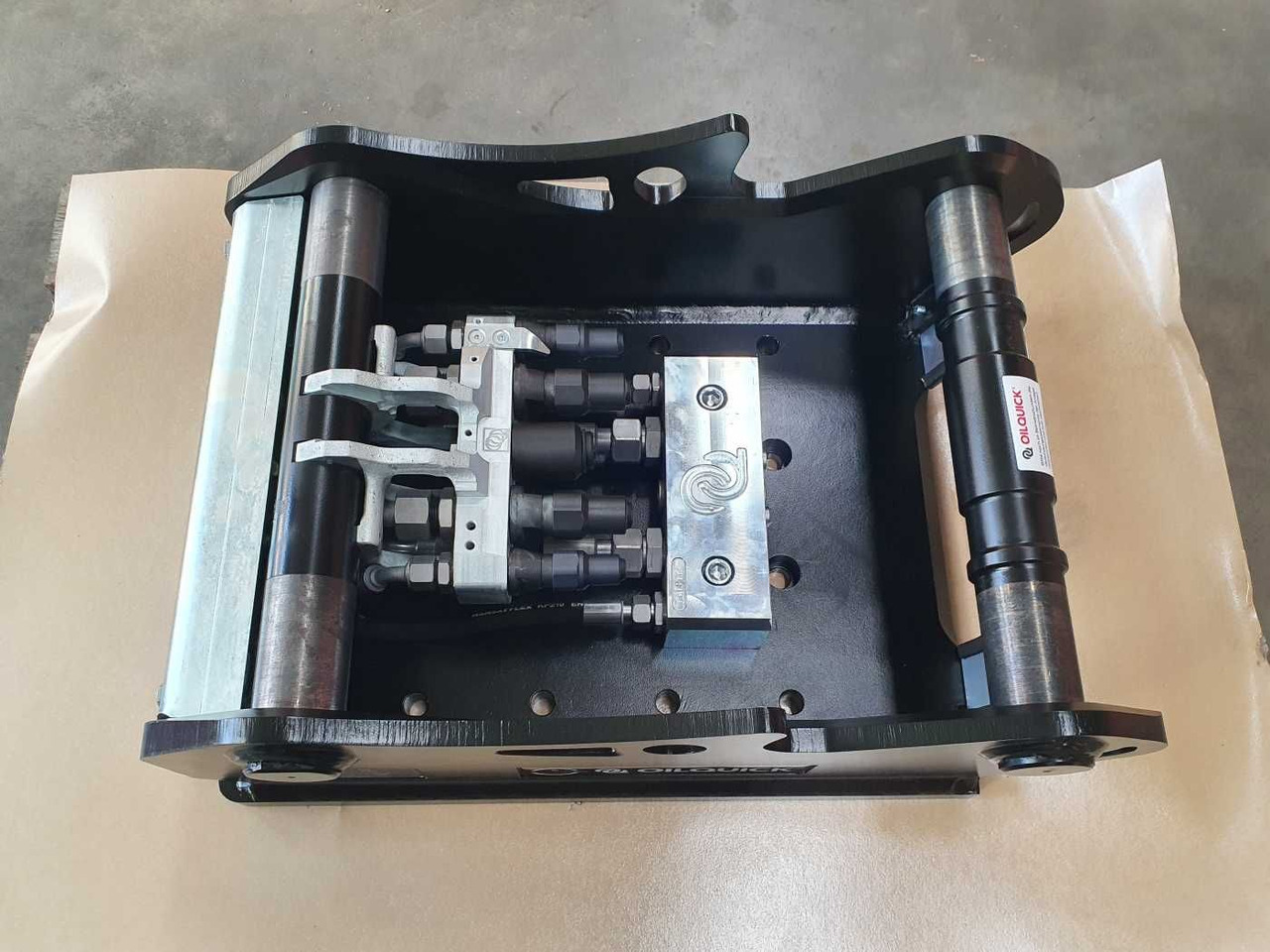 OilQuick OQ65 Adapterplatte für Westtech & mehr - Attache rapide: photos 1 OilQuick OQ65 Adapterplatte für Westtech & mehr - Attache rapide: photos 1