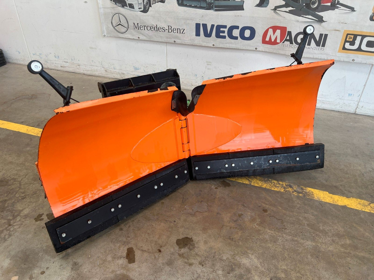 Pronar PU-1700 Schneeschild / 2011 / 1.930 mm - Lame à neige: photos 2 Pronar PU-1700 Schneeschild / 2011 / 1.930 mm - Lame à neige: photos 2