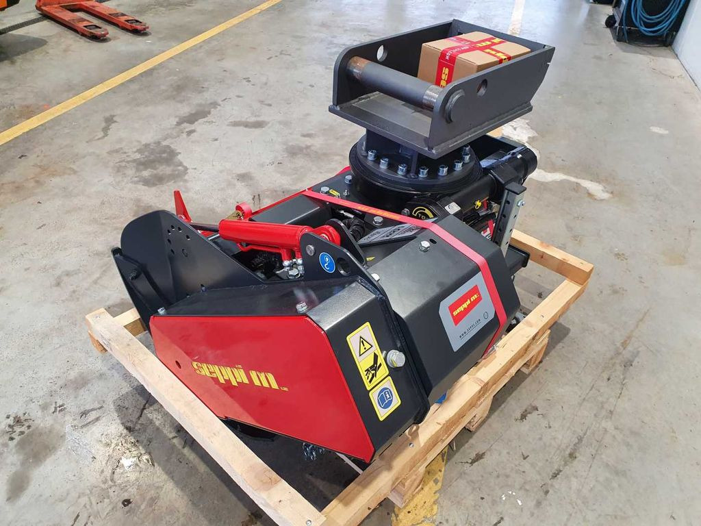 Seppi M. MINI-BMS 105 / Forstmulcher / Drehmotor - Broyeur forestier: photos 5 Seppi M. MINI-BMS 105 / Forstmulcher / Drehmotor - Broyeur forestier: photos 5