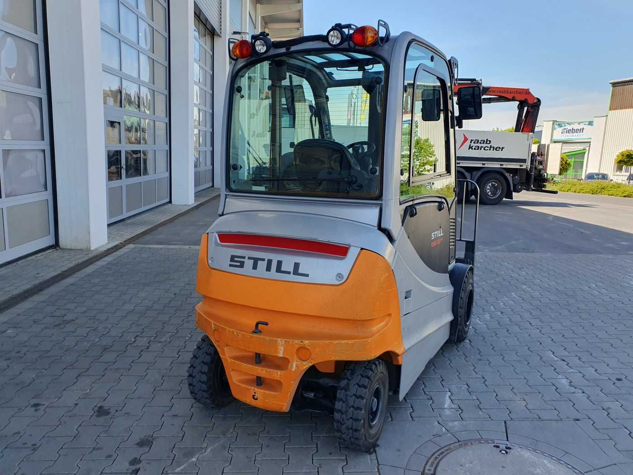 Still RX60-30L/600 - Triplex: 4.6m / SS / nur 3.485h! - Chariot élévateur électrique: photos 4 Still RX60-30L/600 - Triplex: 4.6m / SS / nur 3.485h! - Chariot élévateur électrique: photos 4