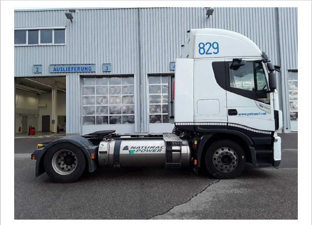 Iveco AS440S40T/P NG LNG Erdgas Intarder Iveco AS440S40T/P NG LNG Erdgas Intarder - Tracteur routier: photos 2 Iveco AS440S40T/P NG LNG Erdgas Intarder Iveco AS440S40T/P NG LNG Erdgas Intarder - Tracteur routier: photos 2