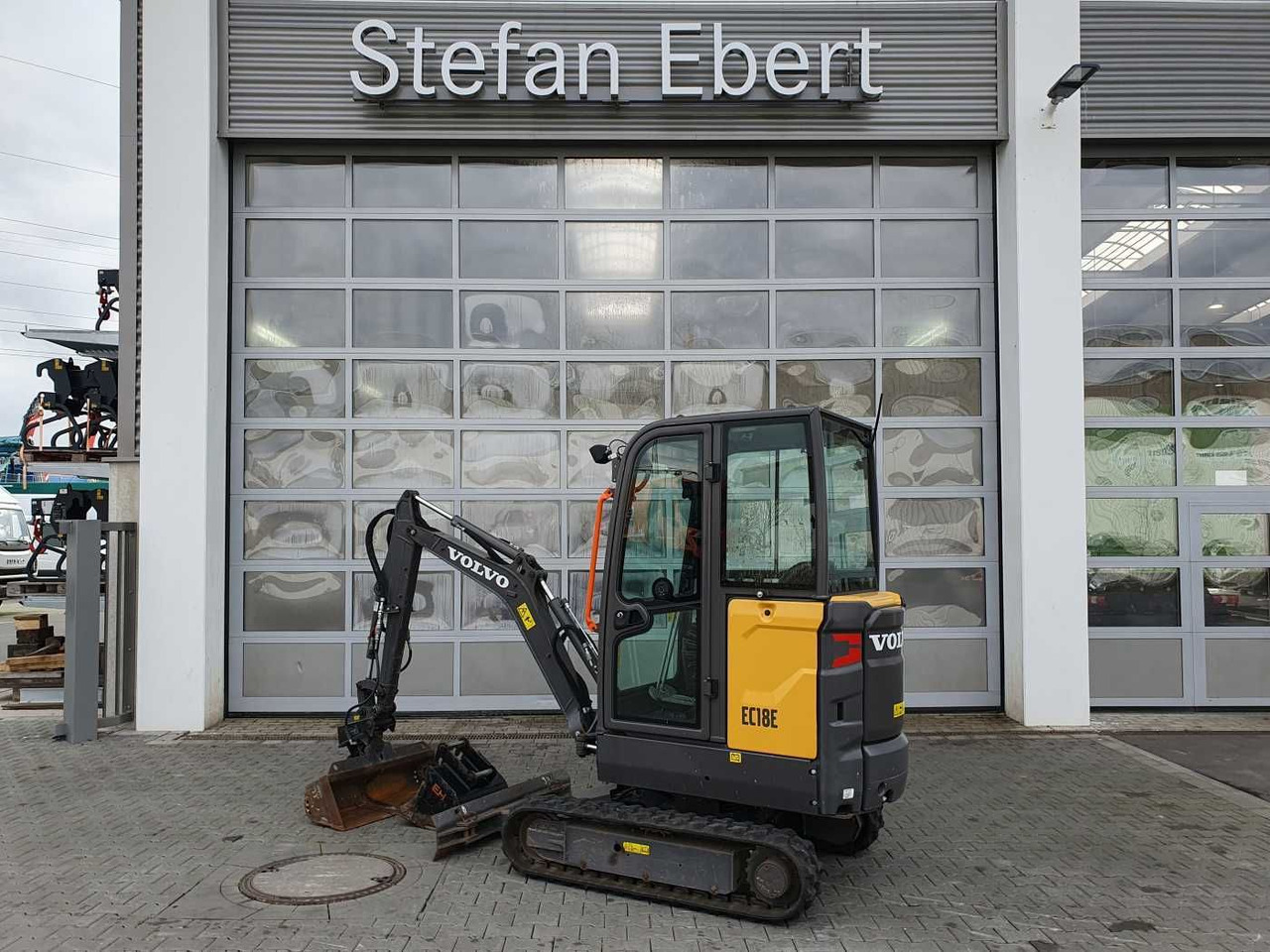 Volvo EC18E / nur 415h! / MS01 / 2021 / inkl 2x Löffel - Mini pelle: photos 5 Volvo EC18E / nur 415h! / MS01 / 2021 / inkl 2x Löffel - Mini pelle: photos 5