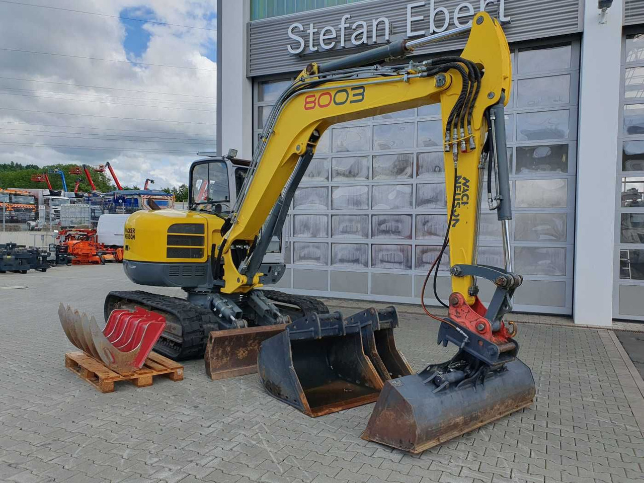 Wacker 8003 / MS08 / nur 4.035h / 2014 / Löffelpaket - Pelle sur chenille: photos 2 Wacker 8003 / MS08 / nur 4.035h / 2014 / Löffelpaket - Pelle sur chenille: photos 2