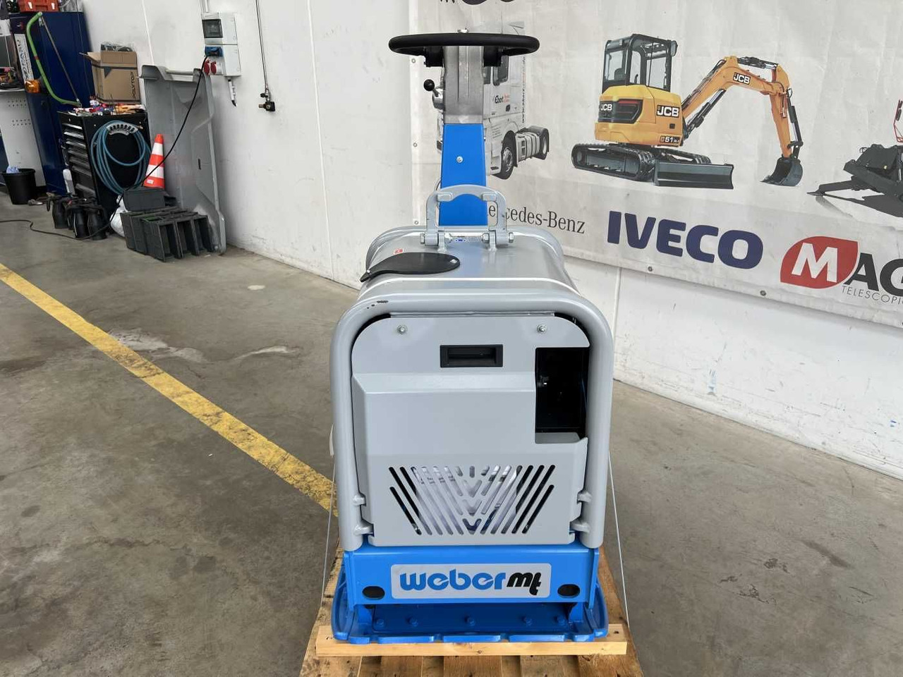 Plaque vibrante Weber CR 8 MDM Hatz-Diesel / 601kg / DEMO / 2022: photos 9 Plaque vibrante Weber CR 8 MDM Hatz-Diesel / 601kg / DEMO / 2022: photos 9