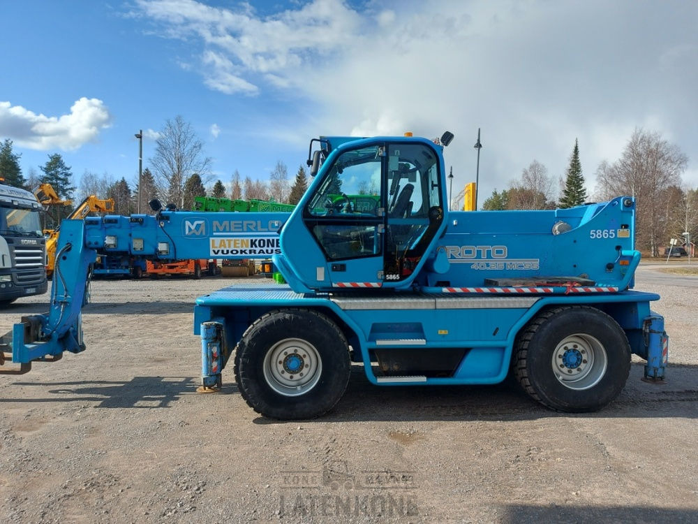 Merlo Roto 40.25MCSS with basket and jib - Chariot télescopique: photos 1 Merlo Roto 40.25MCSS with basket and jib - Chariot télescopique: photos 1