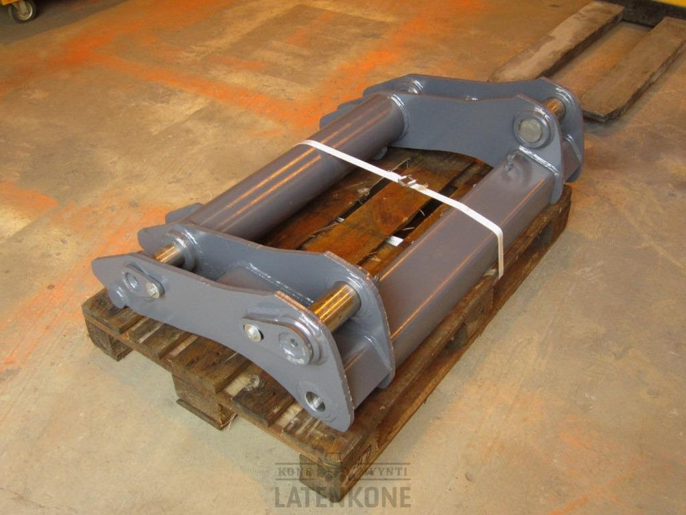 Volvo pikakiinnike L120B hydraulinen - Attache rapide pour Engins de chantier: photos 1 Volvo pikakiinnike L120B hydraulinen - Attache rapide pour Engins de chantier: photos 1