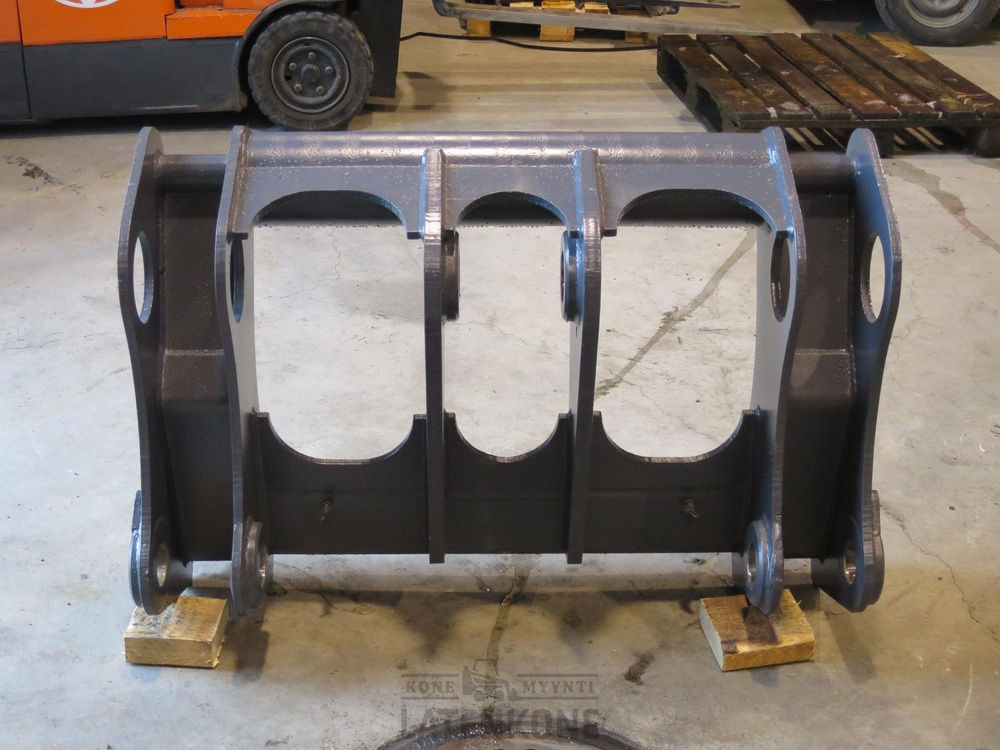 Volvo pikakiinnike L90-120 C-D-E-F-H hydraulinen - Attache rapide pour Engins de chantier: photos 4 Volvo pikakiinnike L90-120 C-D-E-F-H hydraulinen - Attache rapide pour Engins de chantier: photos 4