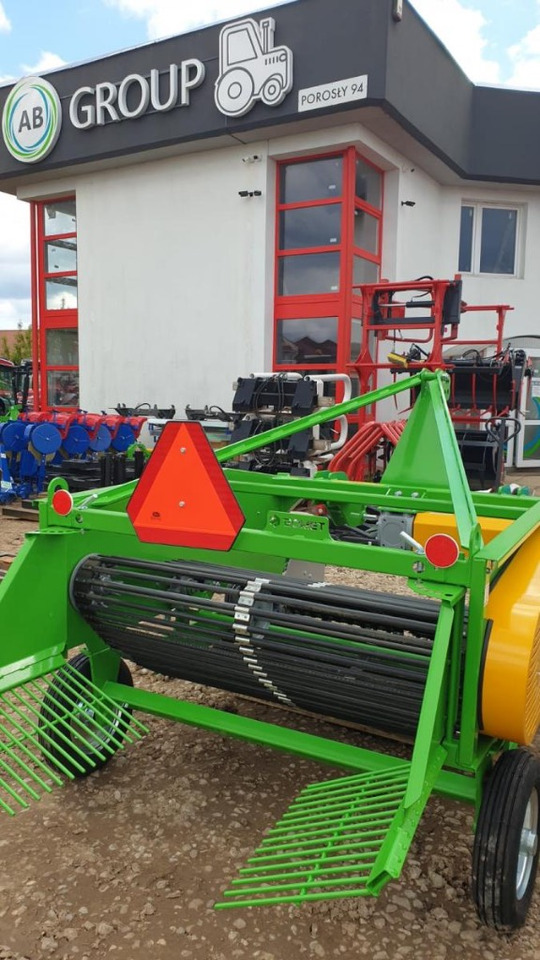 2-row Conveyor Digger Bomet Upus Z656/2 - Arracheuse de pommes de terre: photos 5 2-row Conveyor Digger Bomet Upus Z656/2 - Arracheuse de pommes de terre: photos 5