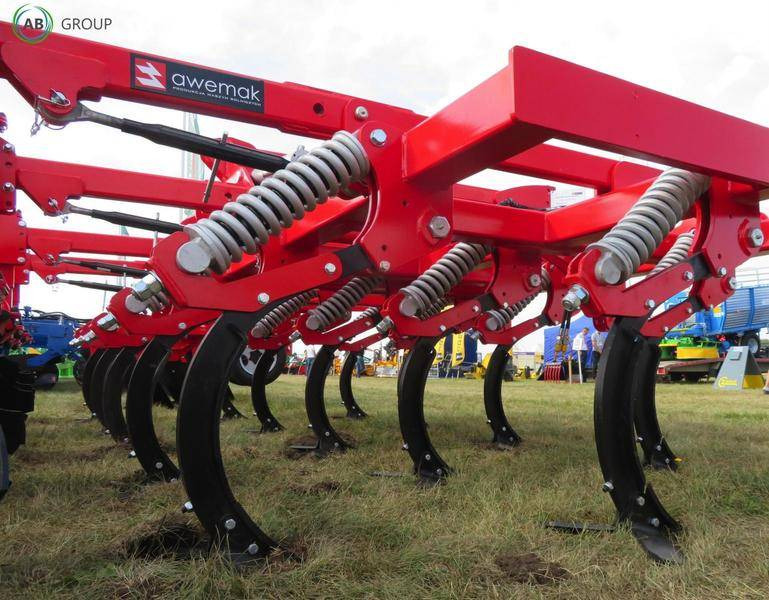 Awemak hydraulic foldable no-till cultivator Matador M42, 4.2 m - Bineuse: photos 5 Awemak hydraulic foldable no-till cultivator Matador M42, 4.2 m - Bineuse: photos 5