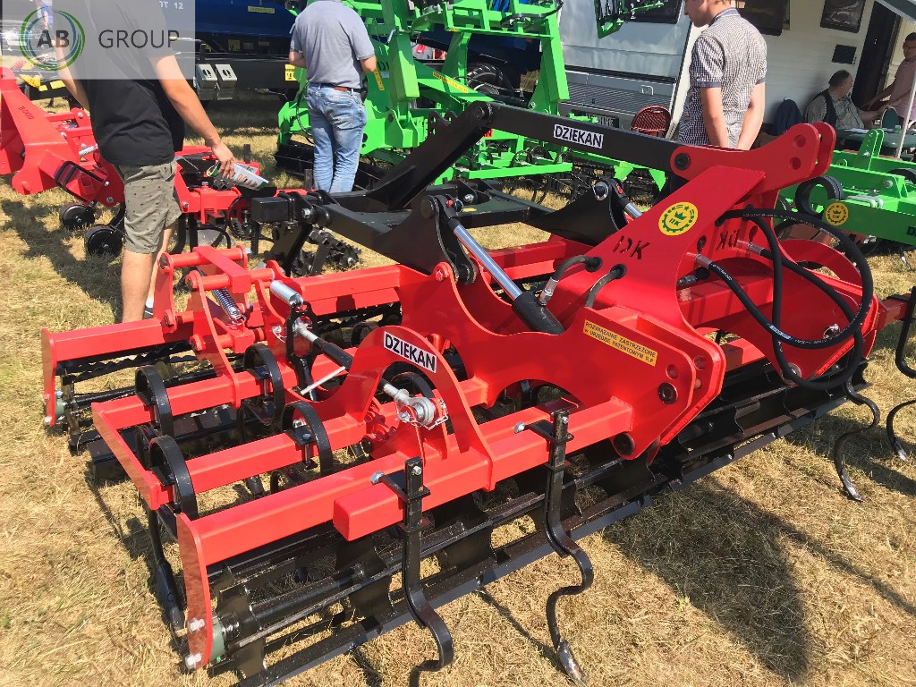 Dziekan seedbed combination REX 2.7 m AUSR27H2 - Bineuse: photos 1 Dziekan seedbed combination REX 2.7 m AUSR27H2 - Bineuse: photos 1