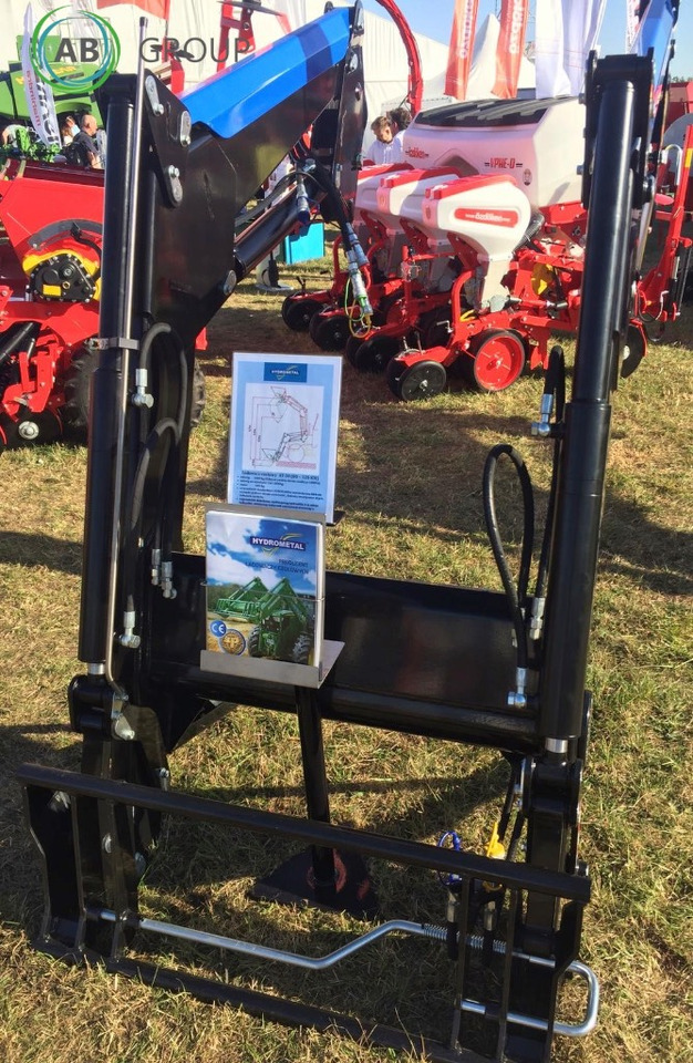 Hydrometal front loader AT-30 - Chargeur frontal pour tracteur: photos 2 Hydrometal front loader AT-30 - Chargeur frontal pour tracteur: photos 2
