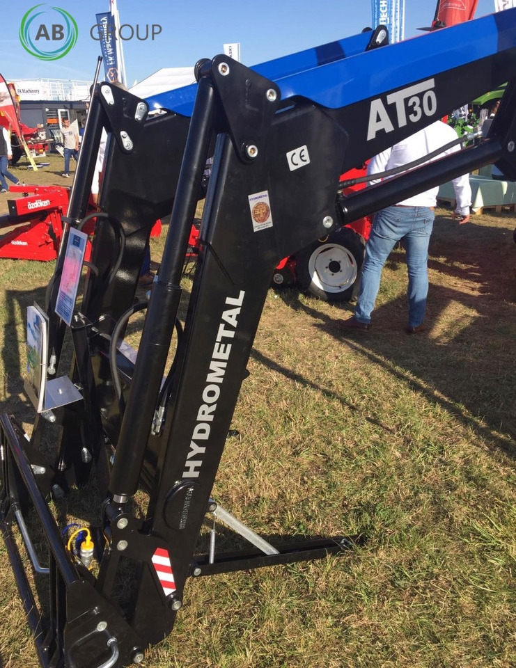 Hydrometal front loader AT-30 - Chargeur frontal pour tracteur: photos 1 Hydrometal front loader AT-30 - Chargeur frontal pour tracteur: photos 1