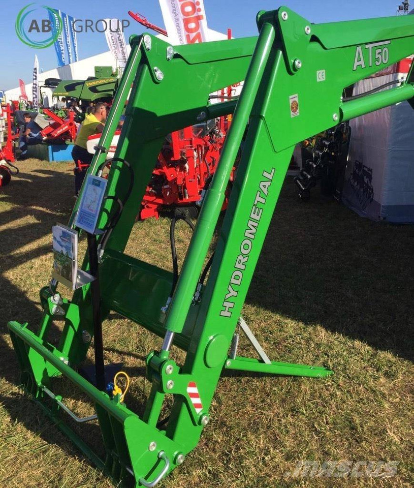 Hydrometal ładowacz czołowy AT-50 - Chargeur frontal pour tracteur: photos 1 Hydrometal ładowacz czołowy AT-50 - Chargeur frontal pour tracteur: photos 1