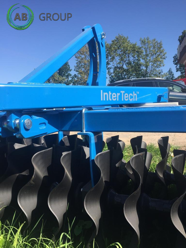 Inter-Tech front disc 3.0m BAP02 - Cover crop: photos 5 Inter-Tech front disc 3.0m BAP02 - Cover crop: photos 5