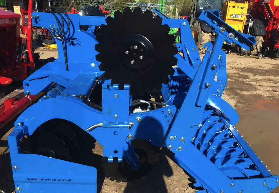 Inter-tech disc cultivator BAT02, 3,0 m - Cover crop: photos 2 Inter-tech disc cultivator BAT02, 3,0 m - Cover crop: photos 2